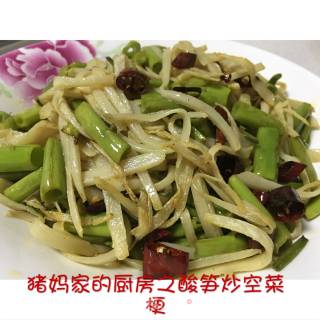 酸笋炒空菜梗的做法