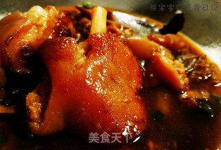 中餐 | 川味酱焖猪蹄【独家】的做法