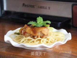 不仅仅是烤肉，还是一场早餐盛宴--蜜汁烤鸡腿的做法