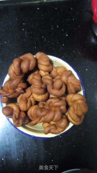松软小麻花的做法