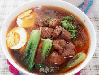 家常食谱－红烧牛肉面的做法