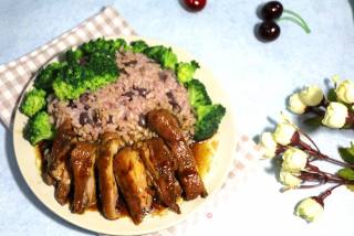 照烧鸡腿饭的做法