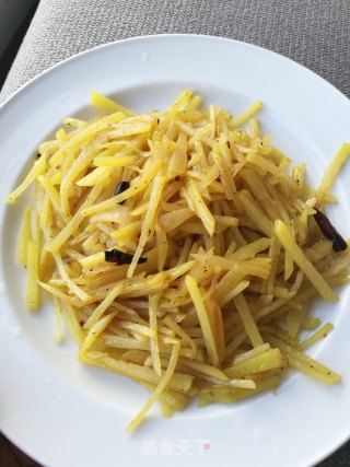 醋溜土豆丝的做法