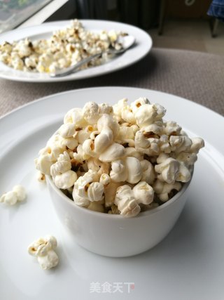 自制小零食——焦糖爆米花（平底锅版）的做法