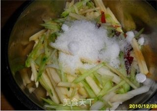 赛香瓜的做法步骤：2