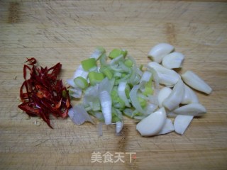青椒炒鸡心的做法步骤：3