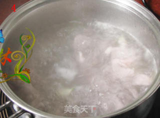 瘦肉鸡蛋线面的做法步骤：4