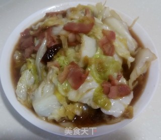 培根炝炒手撕圆白菜的做法