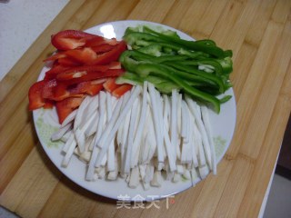 三丝杏鲍菇的做法步骤：2