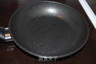 金玉满堂---薄蛋卷彩丁的做法步骤：2
