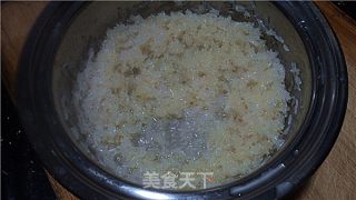 莲藕花生墨鱼干粥的做法步骤：2