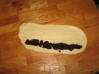 丑丑的虫虫面包和葡萄干面包的做法步骤：2