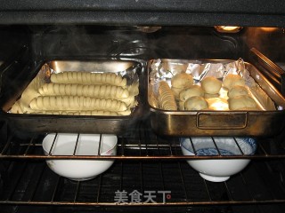 丑丑的虫虫面包和葡萄干面包的做法步骤：2