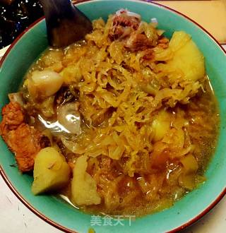 酸菜土豆炖排骨的做法