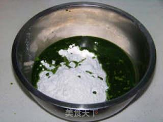水清清碧波荡漾の菠菜面条的做法步骤：2