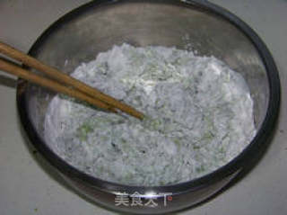 水清清碧波荡漾の菠菜面条的做法步骤：2