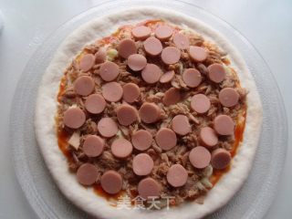 菜鸟也能做到零失败——金枪鱼火腿pizz的做法步骤：4