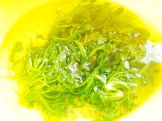 六六大顺--荠菜笋丁&全麦卷的做法步骤：5