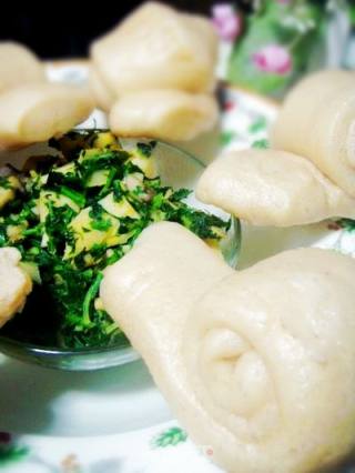 六六大顺--荠菜笋丁&全麦卷的做法步骤：5