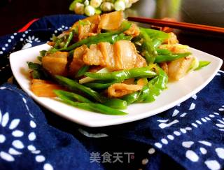 尖椒炒肉的做法