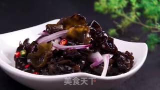爽口木耳的做法