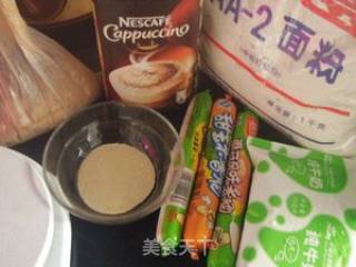 像花儿一样的双色香肠卷的做法步骤：5