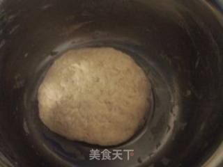像花儿一样的双色香肠卷的做法步骤：5