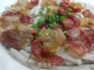 腊味蒸芋丝的做法