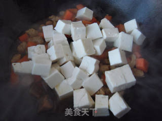 五福临门-----五彩宫灯豆腐的做法步骤：2