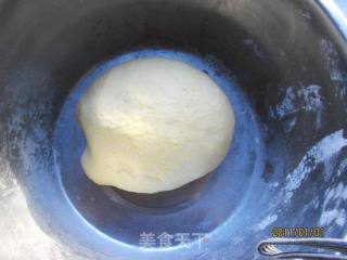 招财进宝——黄金元宝蒸饺的做法步骤：2
