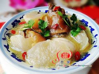 招财进宝----汤煲：腊猪手煲萝卜(加料版)的做法步骤：6