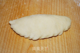 喜气洋洋---熏羊肉烤小面包的做法步骤：2