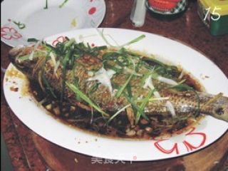 年年有余——清蒸红鮕鱼的做法步骤：4