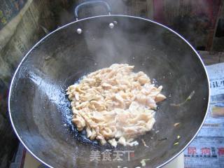 鸡肉炒粉的做法步骤：2