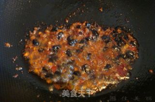 豆豉鲮鱼烧豆腐的做法步骤：3