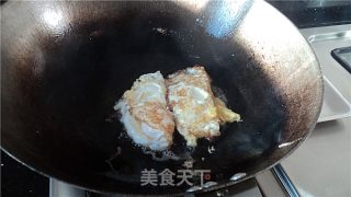菠菜鸡蛋蝴蝶面的做法步骤：2