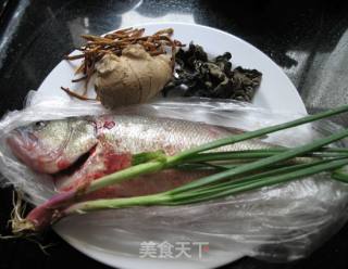 年年有余---特色蒸鲈鱼的做法步骤：7