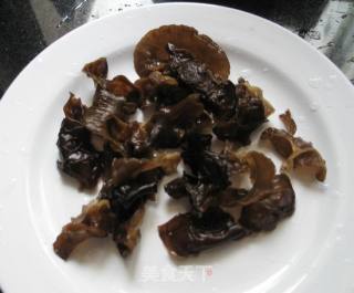 年年有余---特色蒸鲈鱼的做法步骤：7
