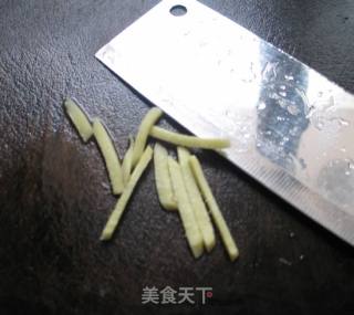 年年有余---特色蒸鲈鱼的做法步骤：7