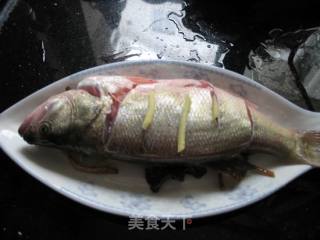 年年有余---特色蒸鲈鱼的做法步骤：7