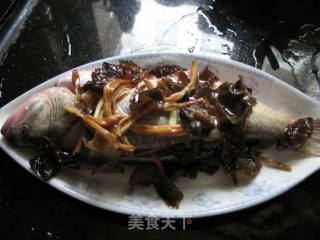 年年有余---特色蒸鲈鱼的做法步骤：7