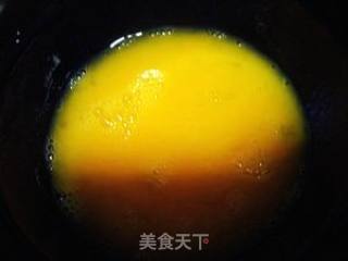 自创老干妈粉丝菜包（纯天然添加色）的做法步骤：5