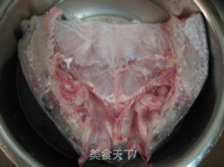 鸿运当头--鲜香剁椒鱼头的做法步骤：3