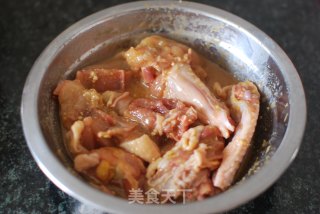 喜气洋洋--腐乳蒸滑鸡的做法步骤：3