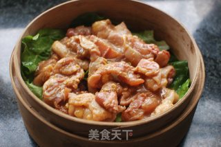 喜气洋洋--腐乳蒸滑鸡的做法步骤：3