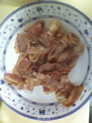 蘑菇小炒肉的做法步骤：2