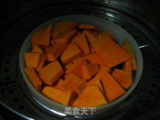 金银满盆--金银元宝饺子的做法步骤：5