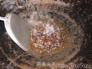 豉椒炒蛏子王的做法步骤：2