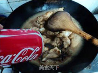 可乐鸡翅根的做法步骤：2