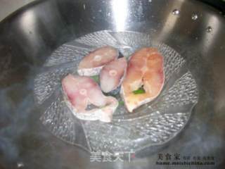 火辣辣又来啦@@三辣蒸鱼的做法步骤：6